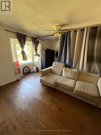 Building Photo - 166 Kulpin Ave