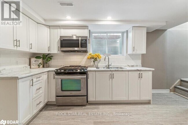 Photo du bâtiment - 10 Westdale Dr