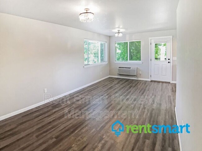 Foto del edificio - 645 N Johnson St