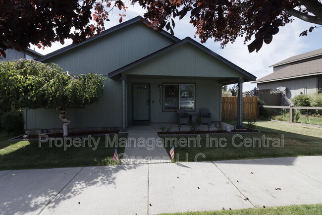 Building Photo - 63305 Vogt Rd