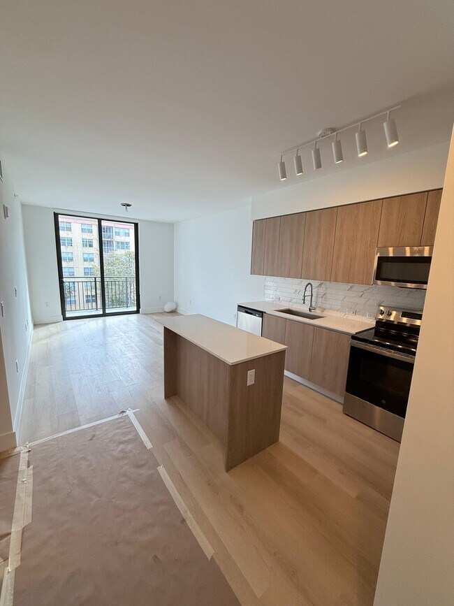 Foto del edificio - 2523 NE 183rd St