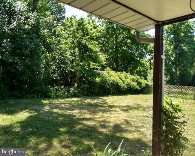 Foto del edificio - 743 Jackson St