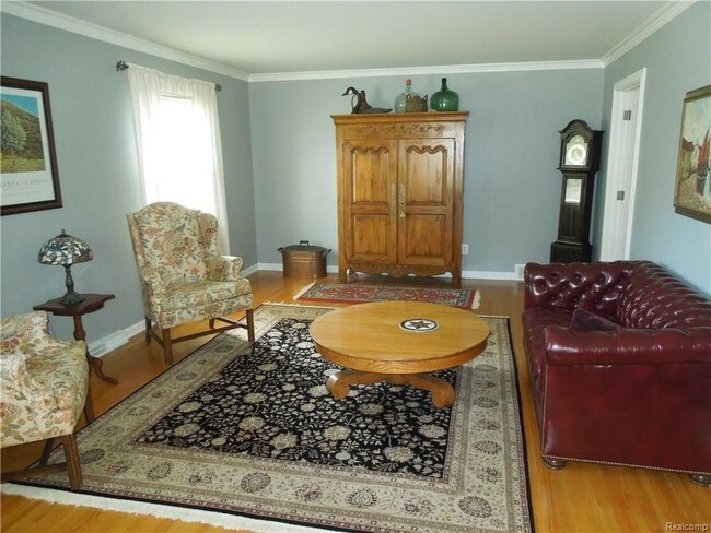 Foto del edificio - 5806 Raven Rd