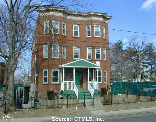 Building Photo - 26-28 Judson St