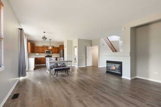 Building Photo - 2020 Spring Creek Ln