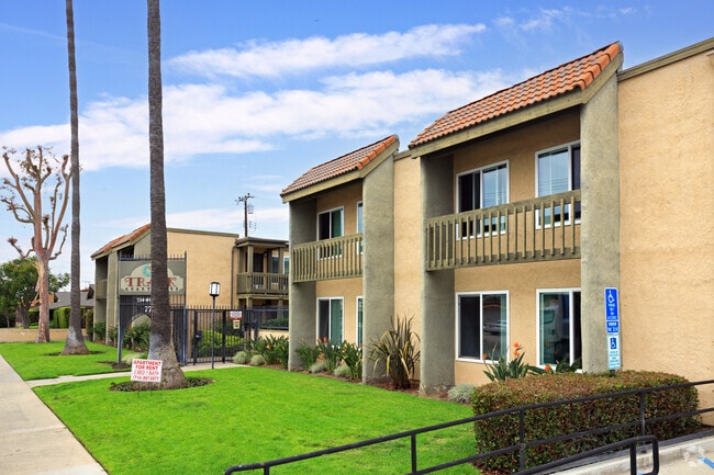 Entrance - Trask Apartments