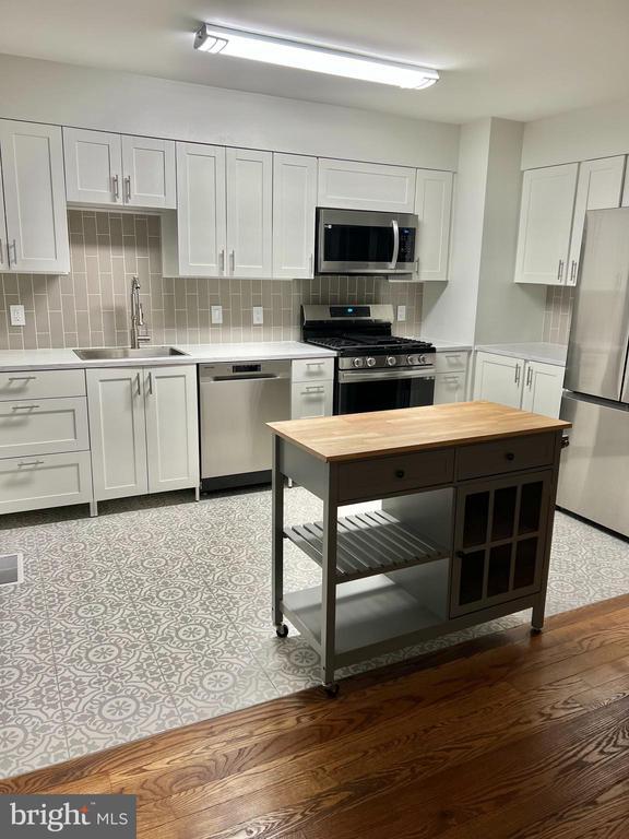 Building Photo - 14847 Winding Loop