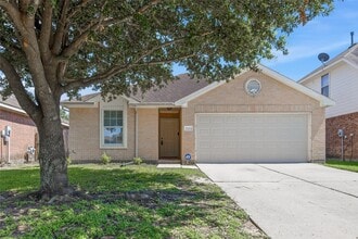 Building Photo - 2434 Montana Blue Dr