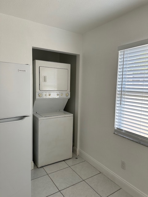 Building Photo - 2453 Sable Dr