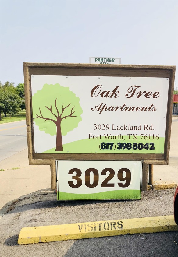 Primary Photo - 3029 Lackland Rd