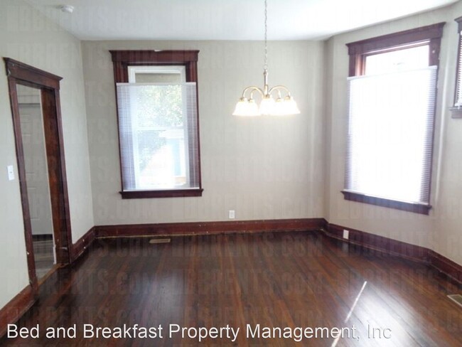 Building Photo - 4 br, 1 bath House - 810 Sunset Avenue,