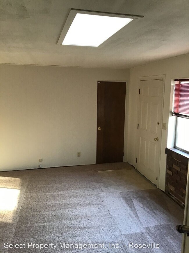 Building Photo - 2 br, 2 bath House - 2201 Edgewater Road
