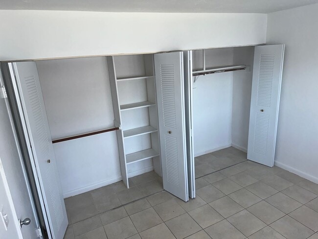 Building Photo - 1B1B FOR RENT NOW ONLY $1595