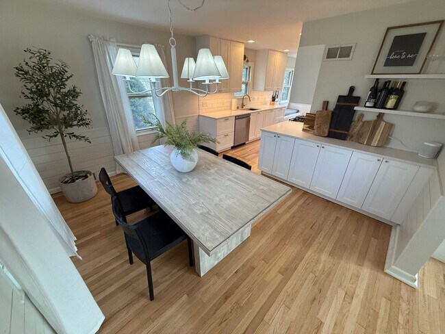 Foto del edificio - 5350 N Navajo Ave