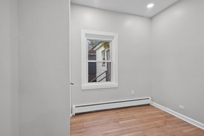 Foto del edificio - 196 Smith St