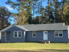 Building Photo - 2250-2252-2252 Onslow Dr