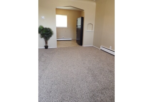  - 3340 S Canosa Ct