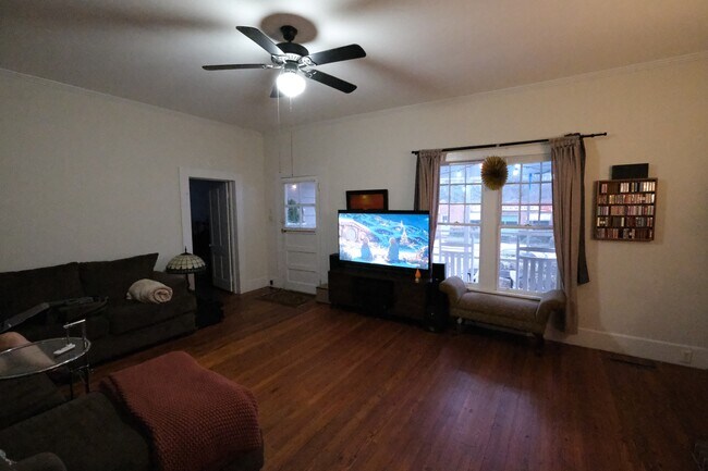 Foto del edificio - 179 Park Ave