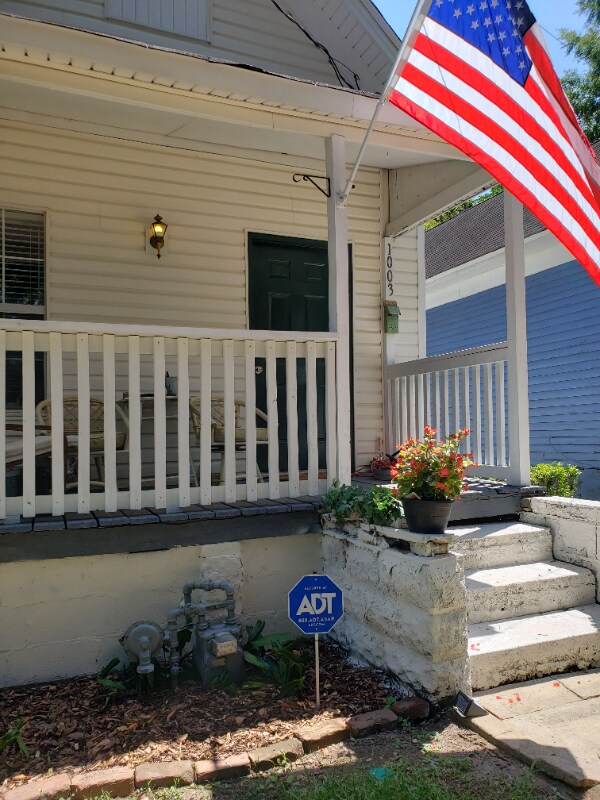 Foto del edificio - 1003 Curran St NW