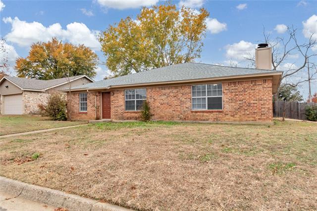 Building Photo - 6000 Maple Springs Dr