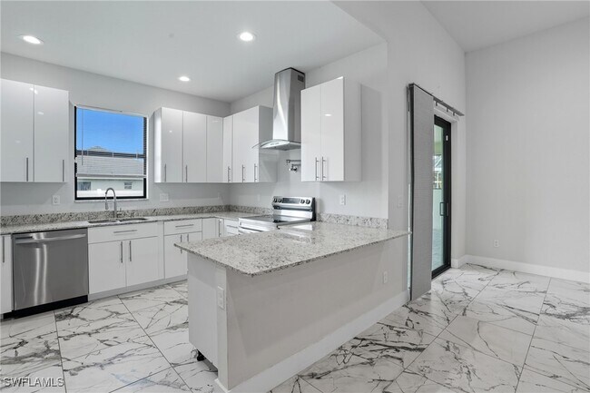 Foto del edificio - 2314 NW 33rd Pl