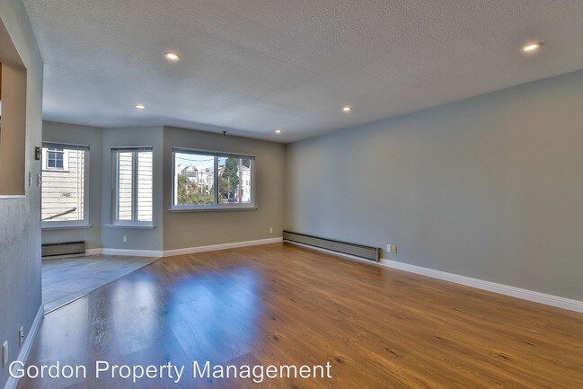 Foto del edificio - 2396 Pine St