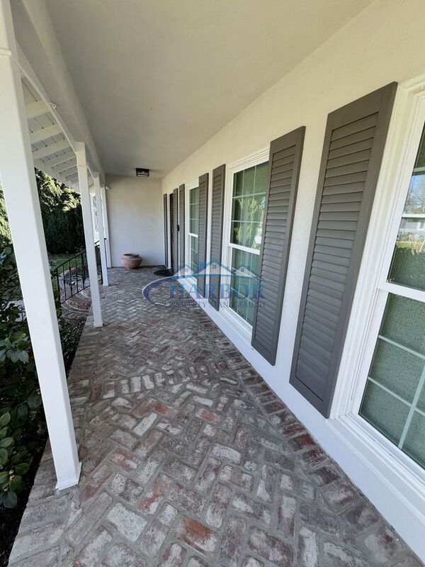 Building Photo - 6838 E Monlaco Rd