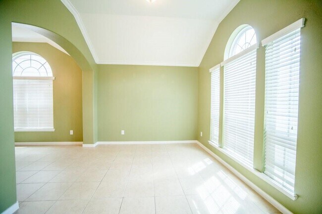 Foto del edificio - 24422 Ranchwood Springs Ln