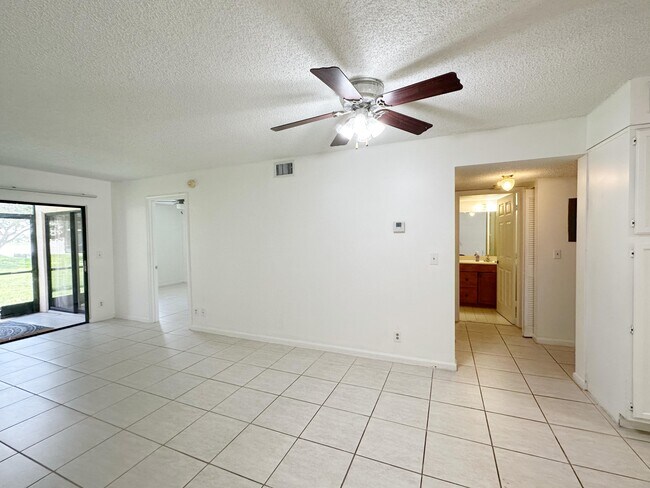 Building Photo - 3000 Norwood Pl