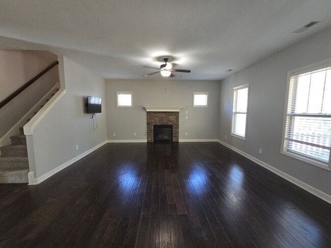 Foto del edificio - Spacious Home in Carolina Lakes Near the P...