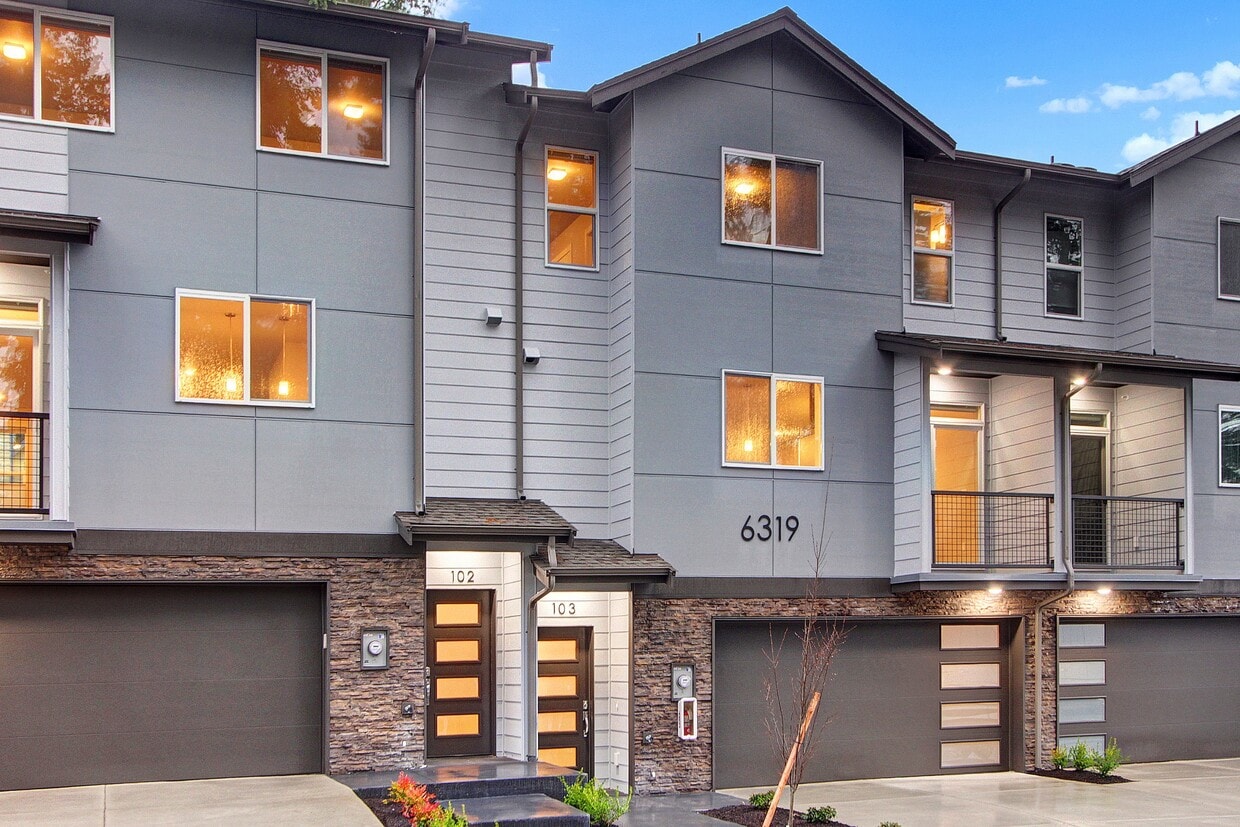 Photo - 6319 194th St SW (Lynnwood, WA)