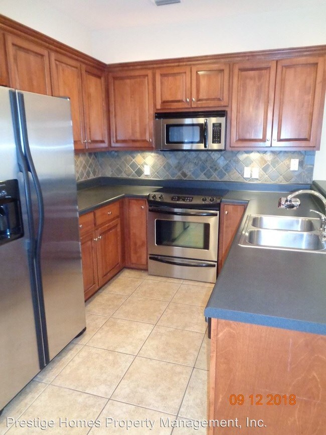 Building Photo - 2 br, 2.5 bath House - 203 Eagle Landing