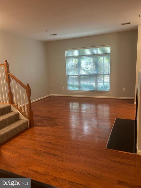 Building Photo - 12143 Open View Ln