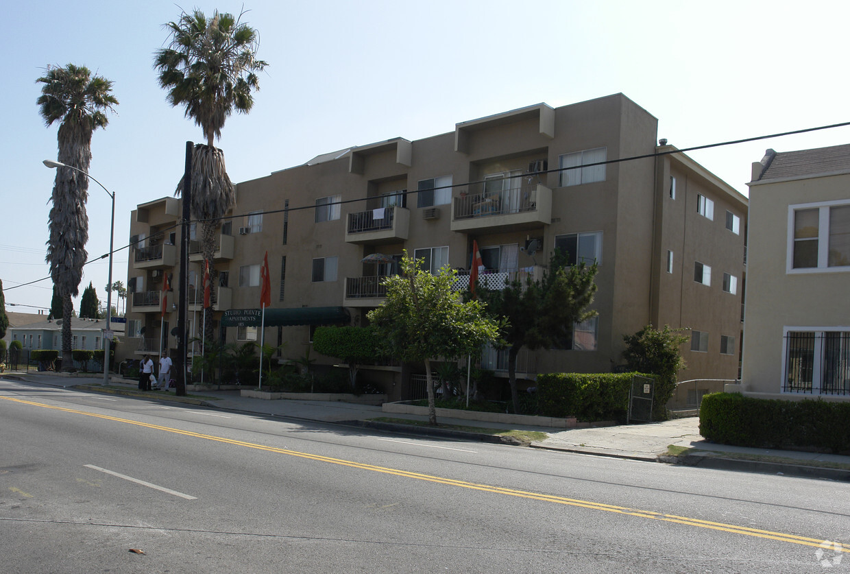 Studio Pointe Apartments Los Angeles