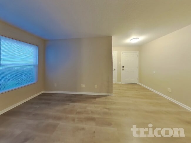 Building Photo - 2318 Blackthorn Dr