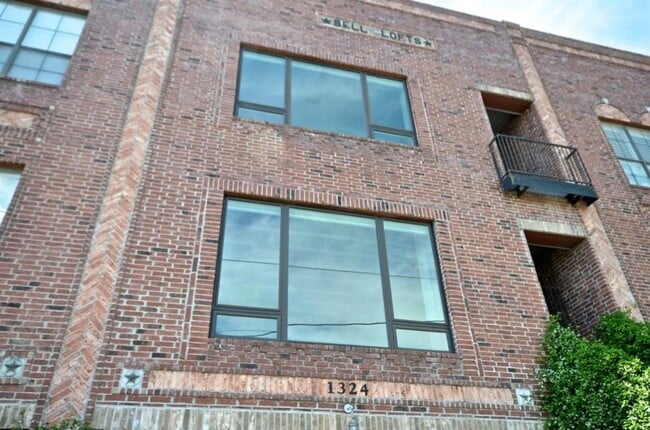 Building Photo - 1324 Taft St
