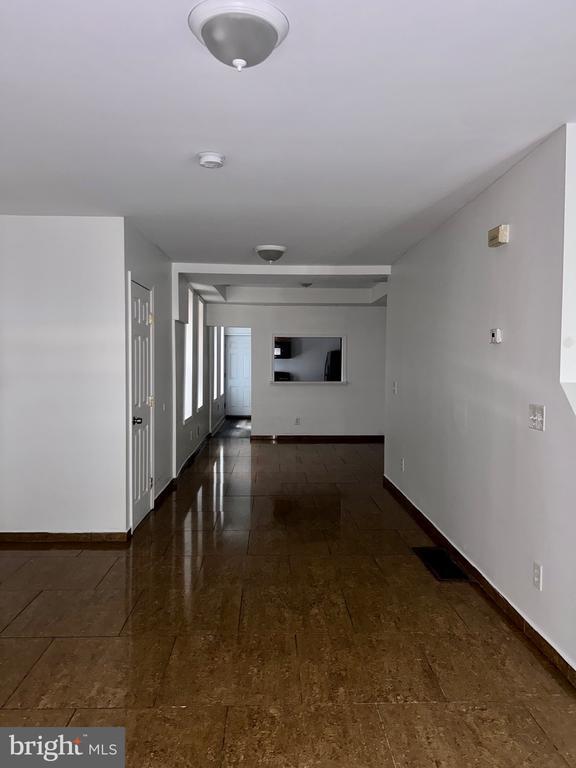 Building Photo - 3124 Haverford Ave