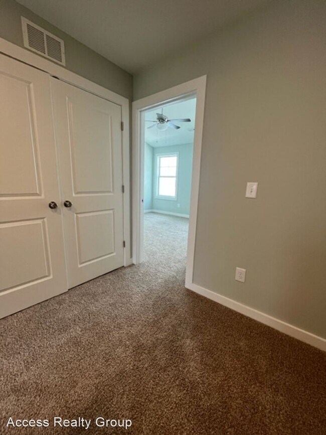 Building Photo - 2 br, 2.5 bath House - 427 Sunfish Lane