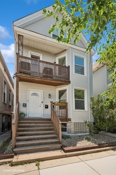 Primary Photo - 2939 N Ashland Ave