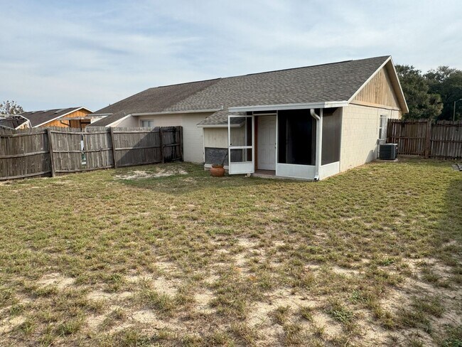 Building Photo - 2 Bedroom 2 Bathroom Hiawassee Landings Du...