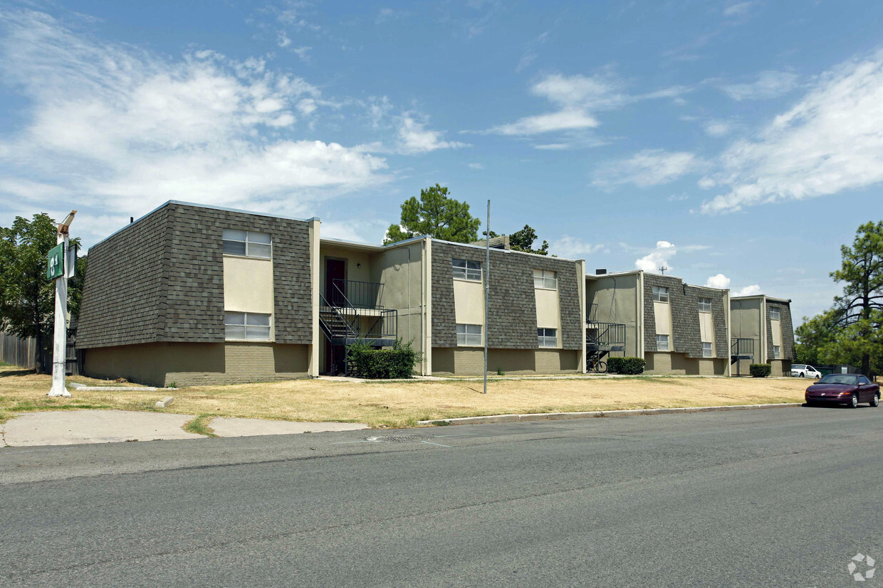 Primary Photo - Ashley Square Apartments