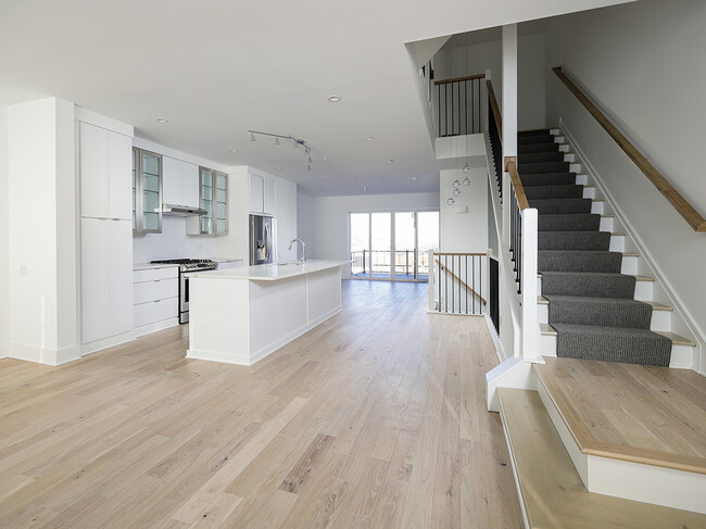 Kitchen & Living Room - 18 Greenbush Street