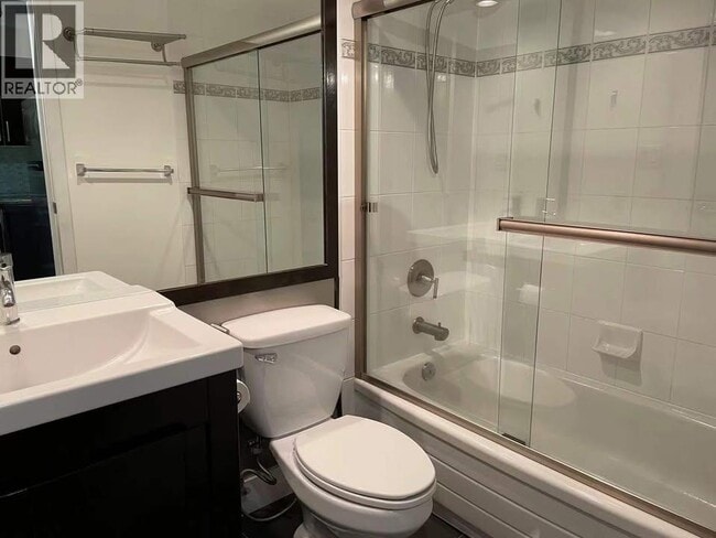 Photo du bâtiment - 1367 Alberni St