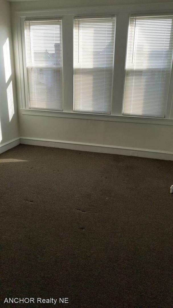 Foto del edificio - 3 br, 1 bath House - 7210 Glenloch St.