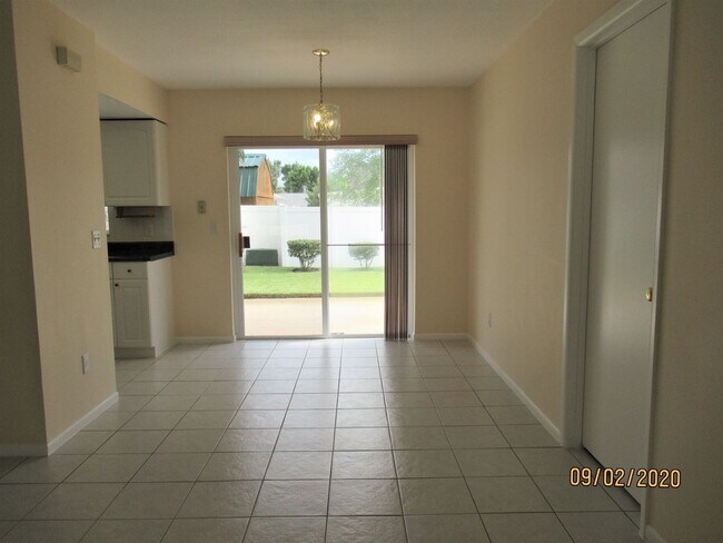 Foto del edificio - Cozy 3 Bedroom Port Orange Home with Fence...
