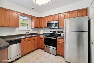 Building Photo - Olde Forge Townhomes