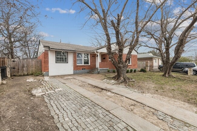 Photo - 10710 Joaquin Dr House