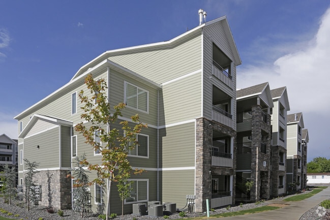 The Station Apartments at Gateway Nampa, ID