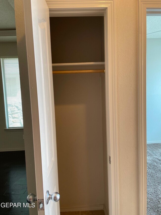 Foto del edificio - 11249 Duster Dr