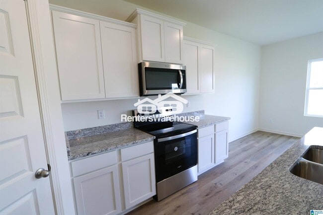 Building Photo - 5120 Meadow Ridge Trail